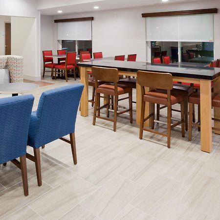 Holiday Inn Express & Suites - Dickinson By Ihg Exteriér fotografie
