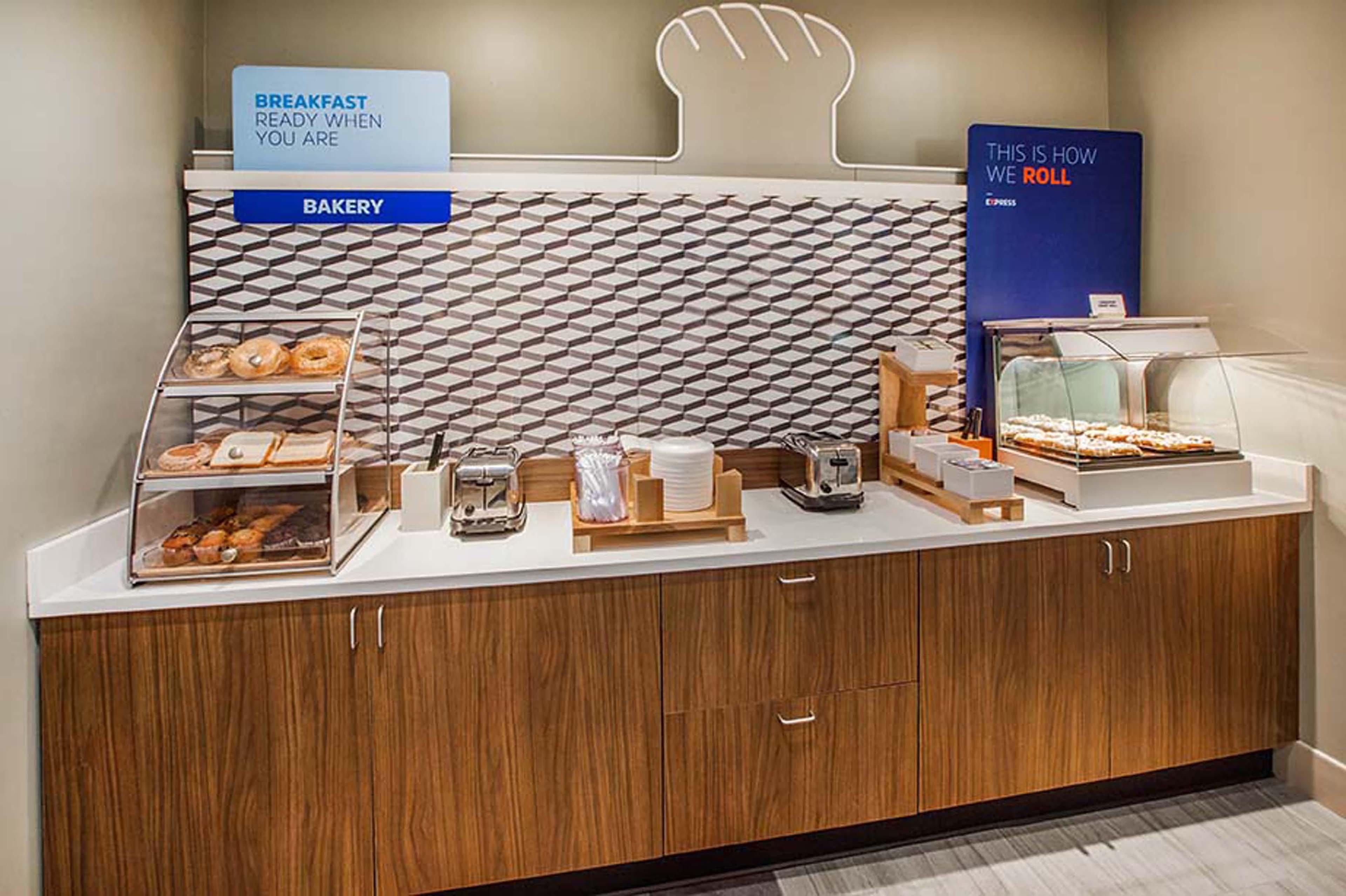 Holiday Inn Express & Suites - Dickinson By Ihg Exteriér fotografie