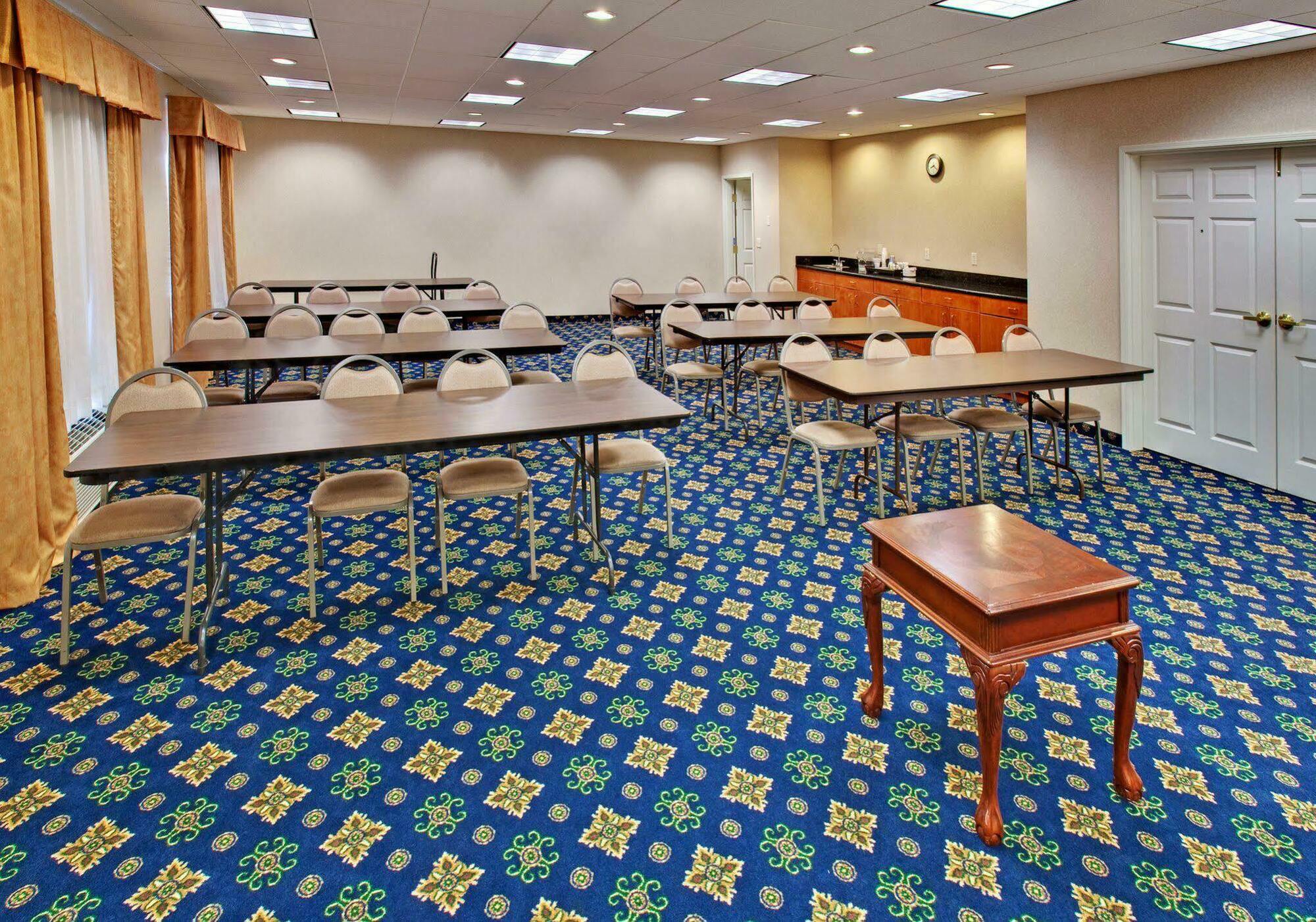 Holiday Inn Express & Suites - Dickinson By Ihg Zařízení fotografie